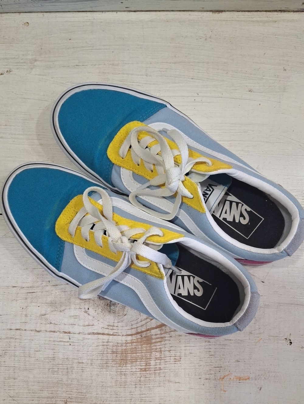 Vans Kids Low-Top Lace-Up Sneakers in Teal, Light Blue & Yellow